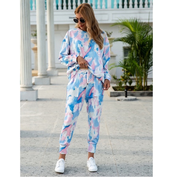 Tie Dye 2 Piece Set: Sweatshirt & Sweatpants - Picture 5 of 7